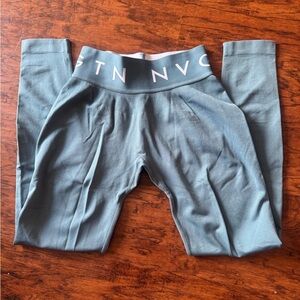 NVGTN Women's Leggings in blue